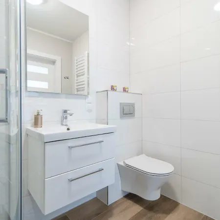 Rybacka 12a/20, - 3 Διαμέρισμα *