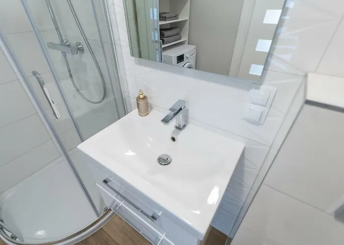 Rybacka 12a/20, - 3 * Kołobrzeg